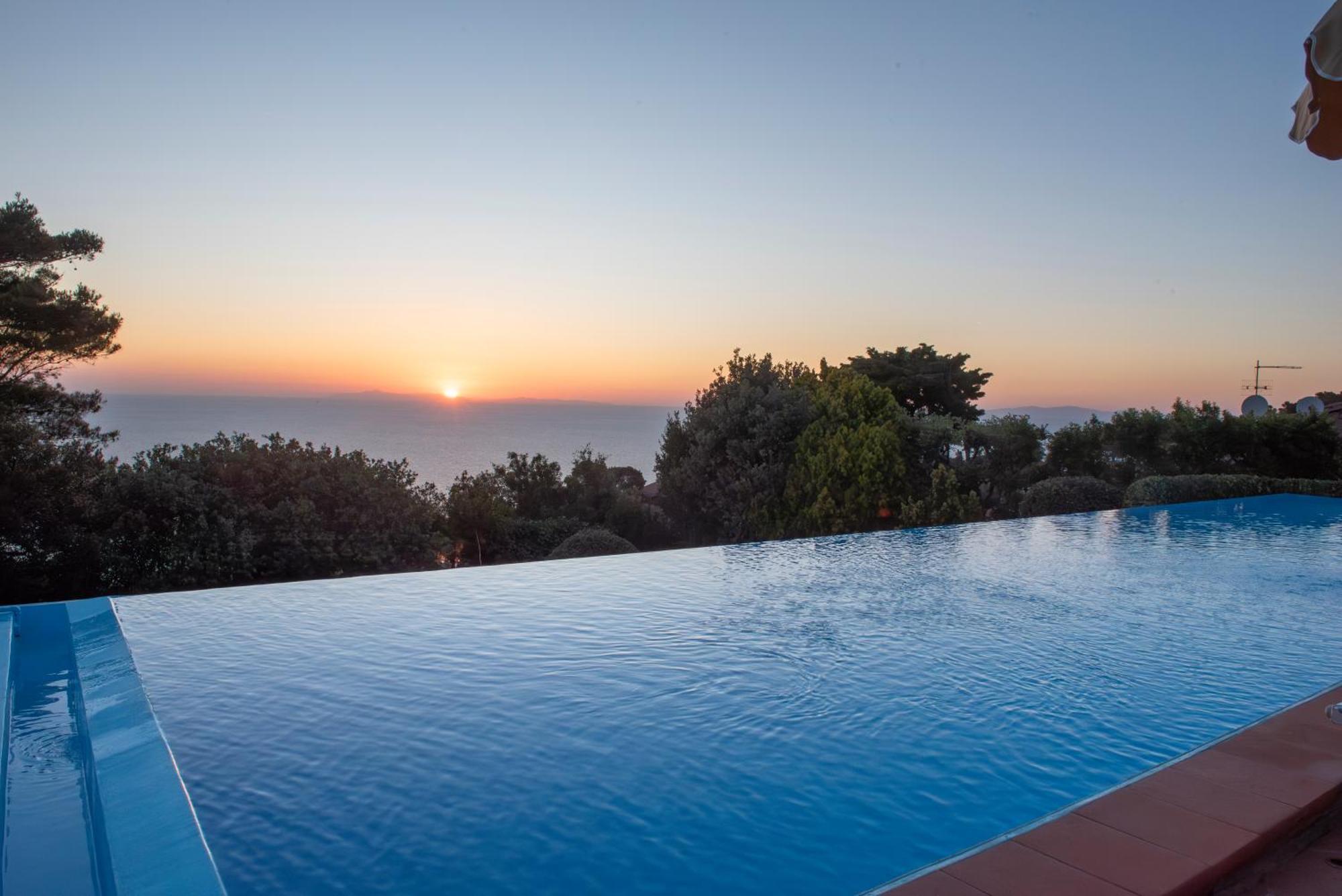 Boutique Hotel Torre Di Cala Piccola Porto Santo Stefano  Esterno foto