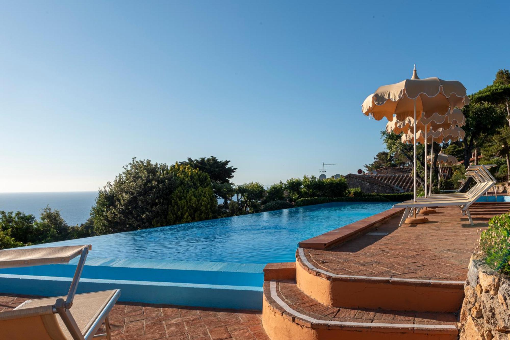 Boutique Hotel Torre Di Cala Piccola Porto Santo Stefano  Esterno foto