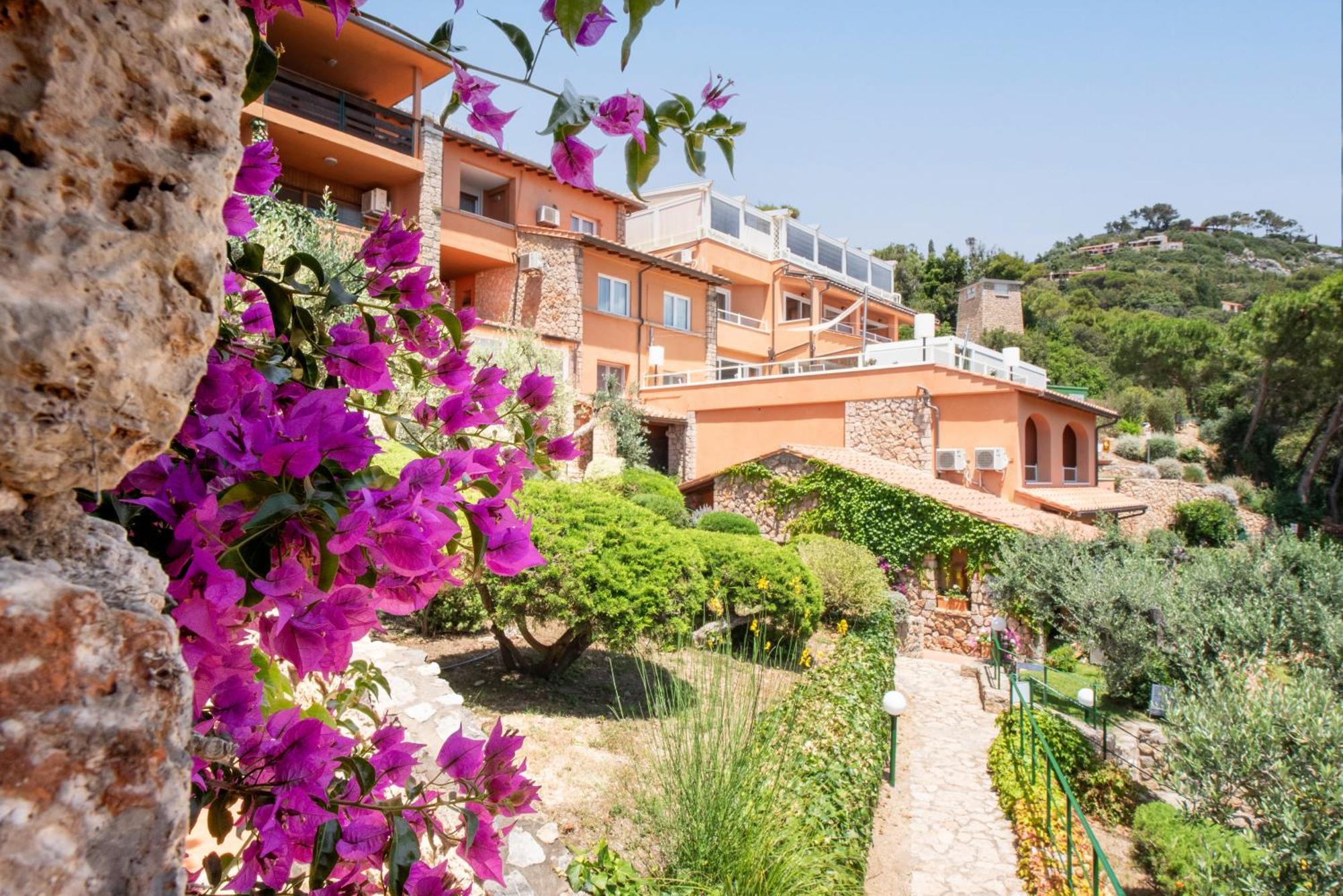 Boutique Hotel Torre Di Cala Piccola Porto Santo Stefano  Esterno foto