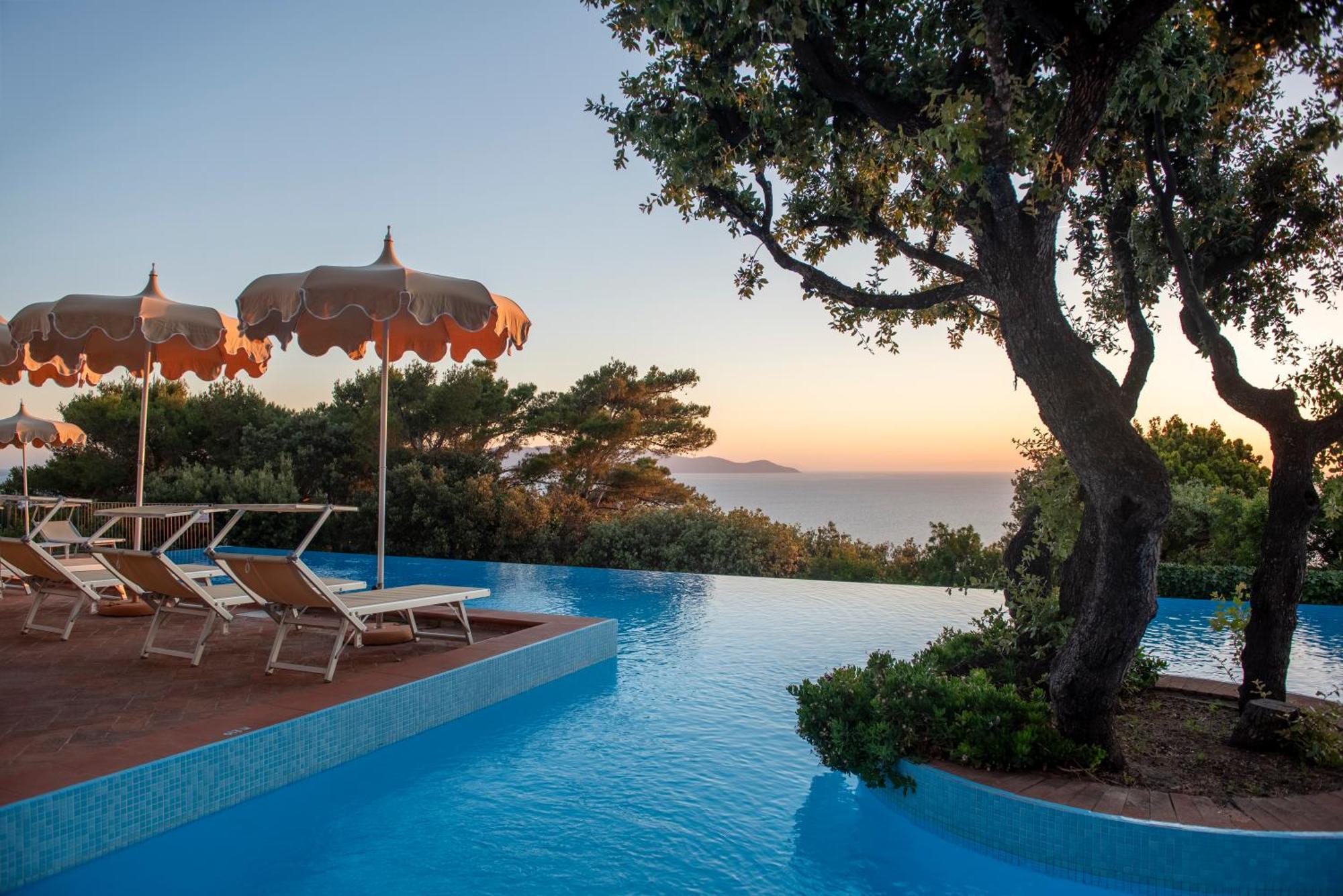 Boutique Hotel Torre Di Cala Piccola Porto Santo Stefano  Esterno foto